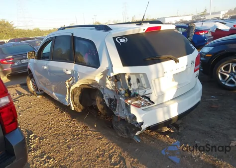 2015 Dodge Journey Sxt z USA, uszkodzony, nr VIN 3C4PDCBG5FT542429